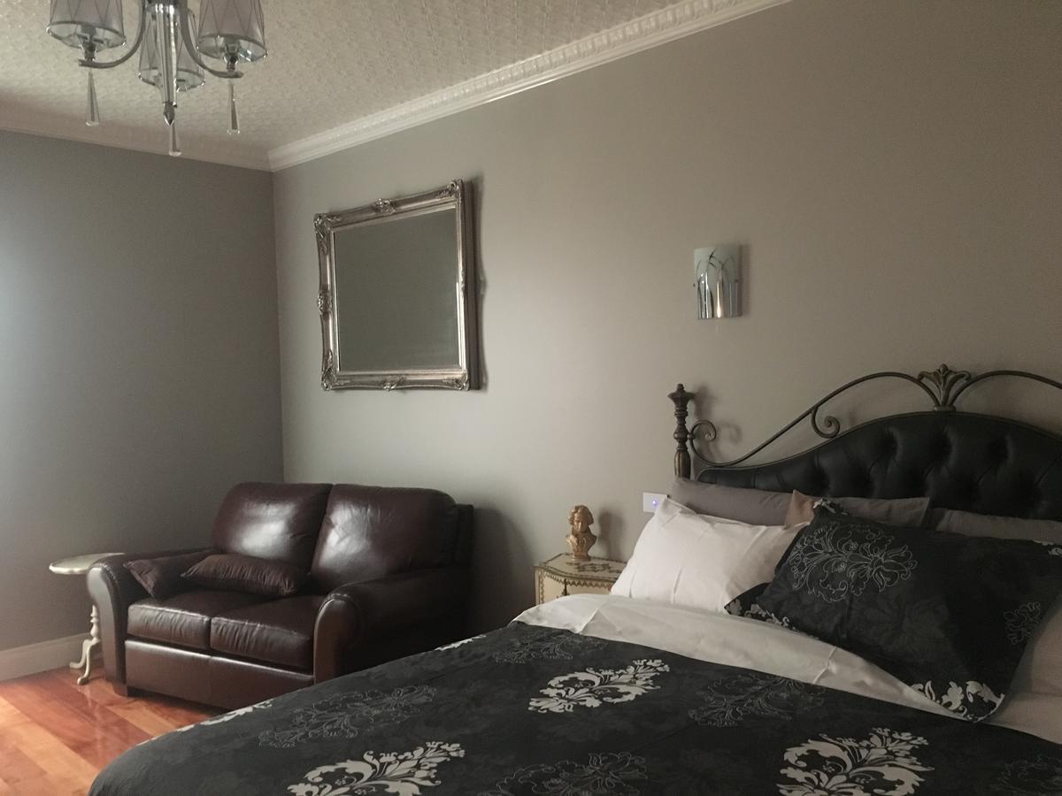 Noah'S Stanley Luxury Bed And Breakfast Exterior foto